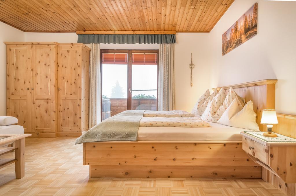 Bio-Bergbauernhof Weger Apartment Делах Екстериор снимка