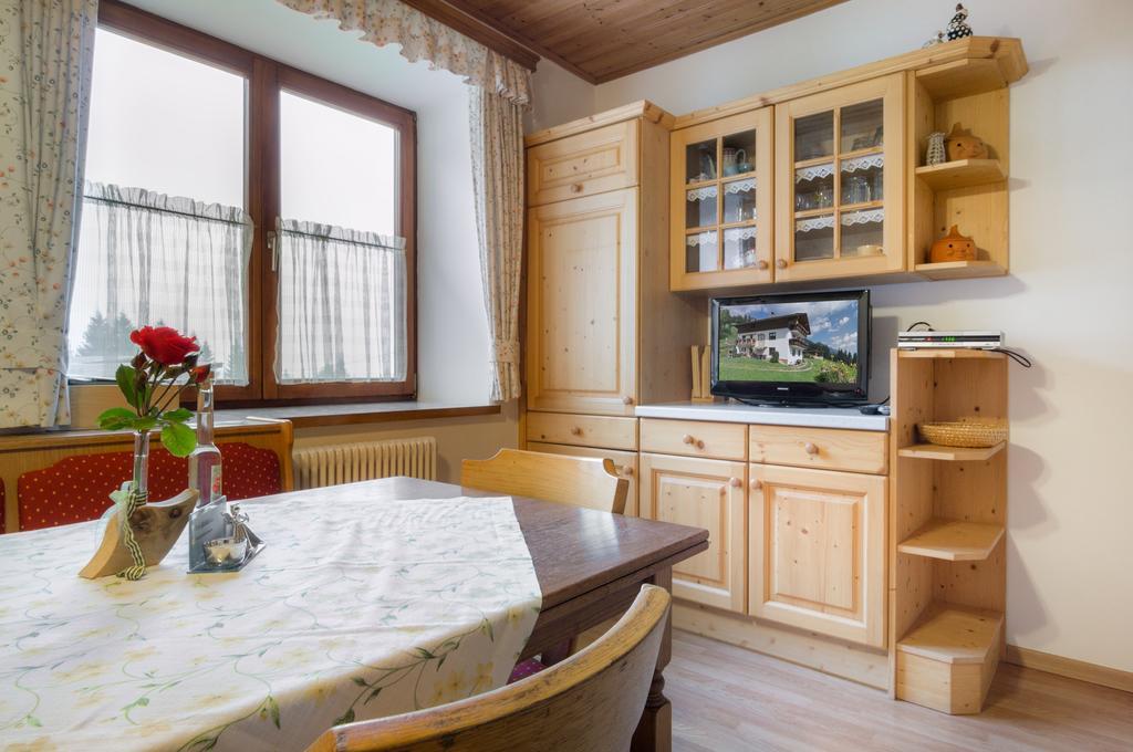 Bio-Bergbauernhof Weger Apartment Делах Екстериор снимка