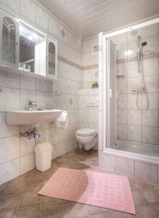 Bio-Bergbauernhof Weger Apartment Делах Екстериор снимка