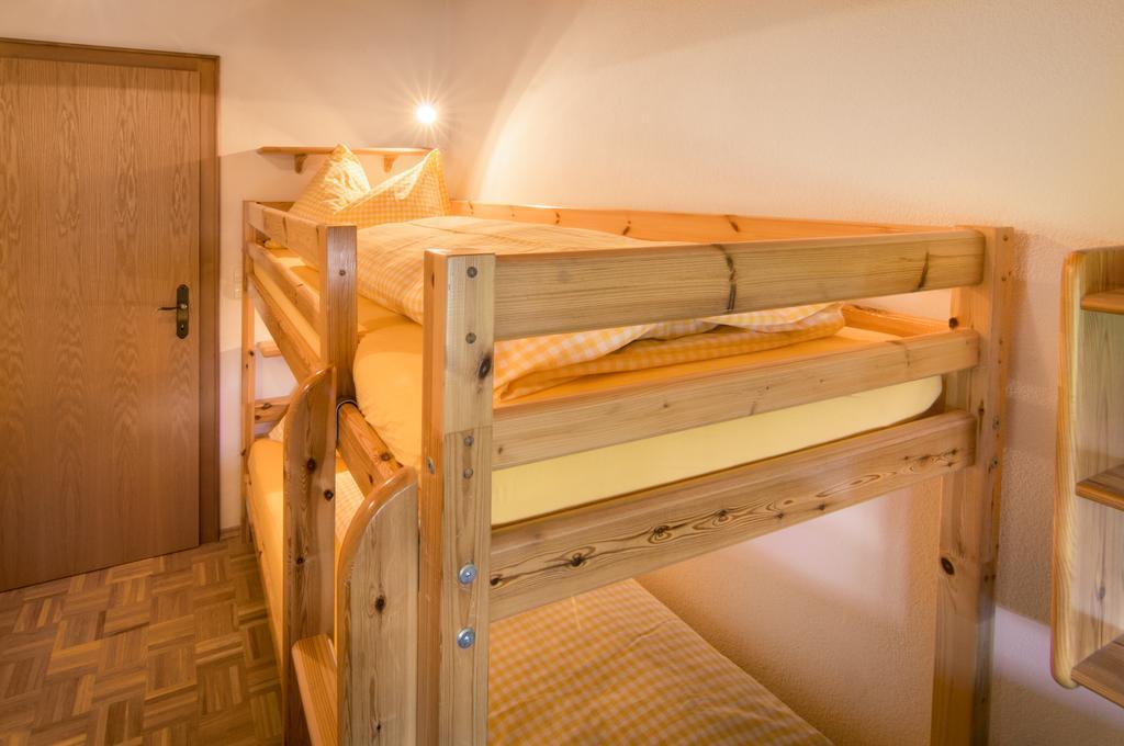 Bio-Bergbauernhof Weger Apartment Делах Екстериор снимка