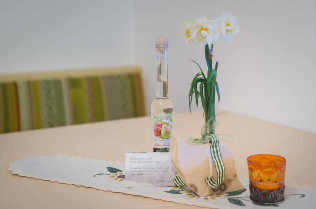 Bio-Bergbauernhof Weger Apartment Делах Екстериор снимка